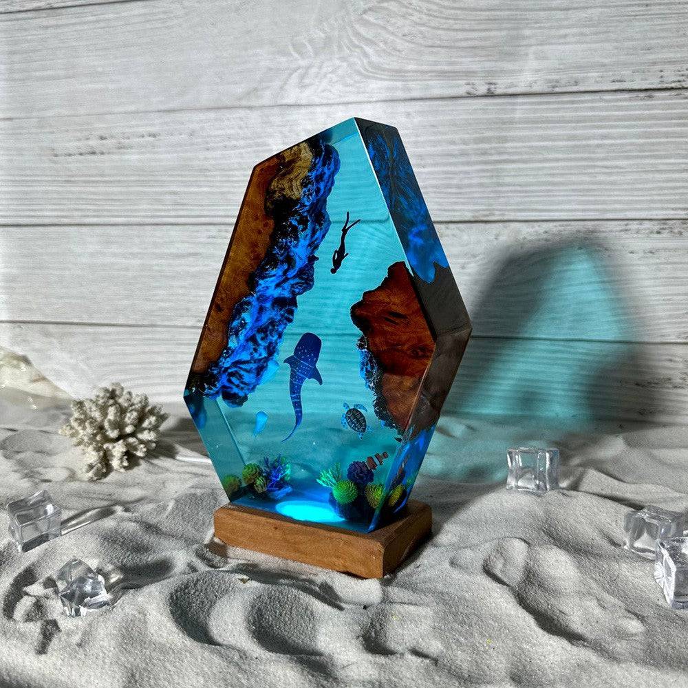 HOT SELL❗❗ Whale shark and Diver Resin Night Light - OPICRAFT