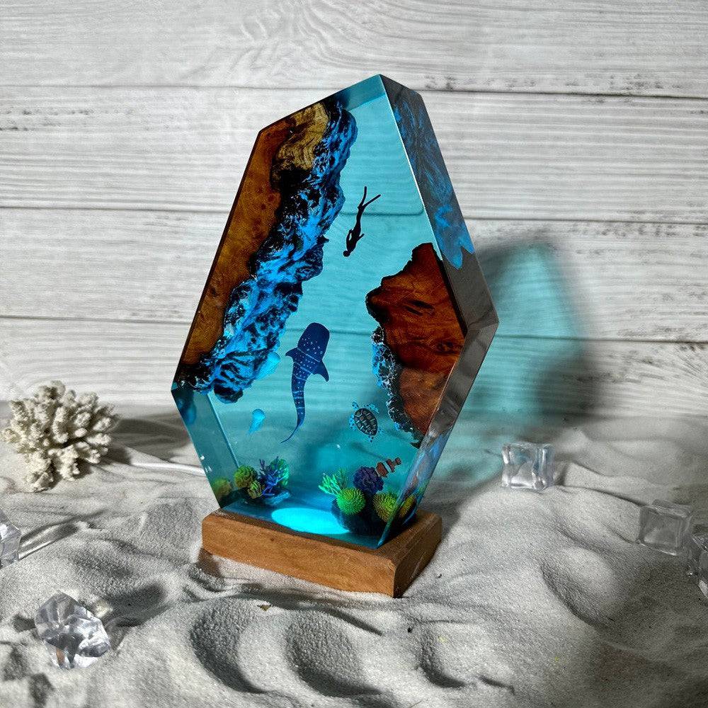 HOT SELL❗❗ Whale shark and Diver Resin Night Light - OPICRAFT