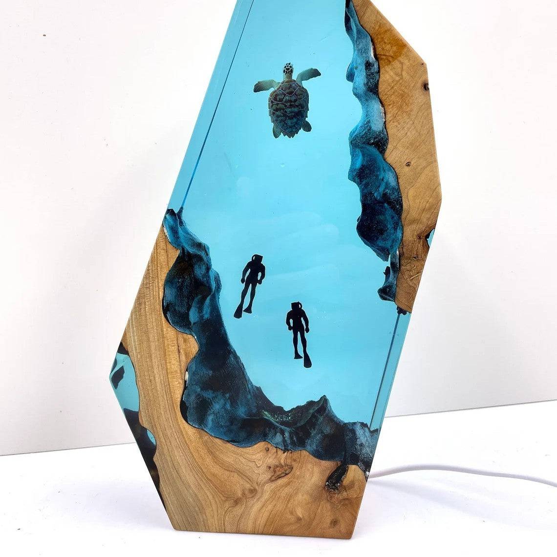 Sea Turtle Couple Diver Night Light Resin Night Light - OPICRAFT