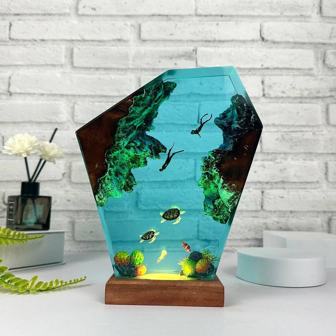 Daddy/Mother Turtle and Baby Turtle Resin Night Light - OPICRAFT