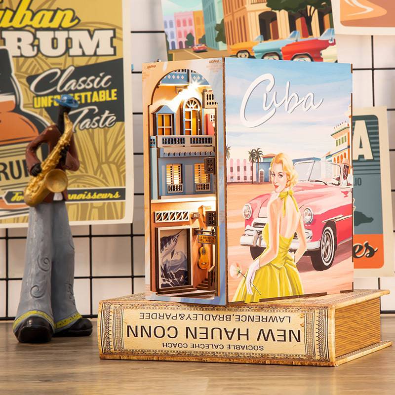 BRIVLOX™ DIY Booknook Kit (Havana Stroll) - BRIVLOX | Where Innovation Meets Style!