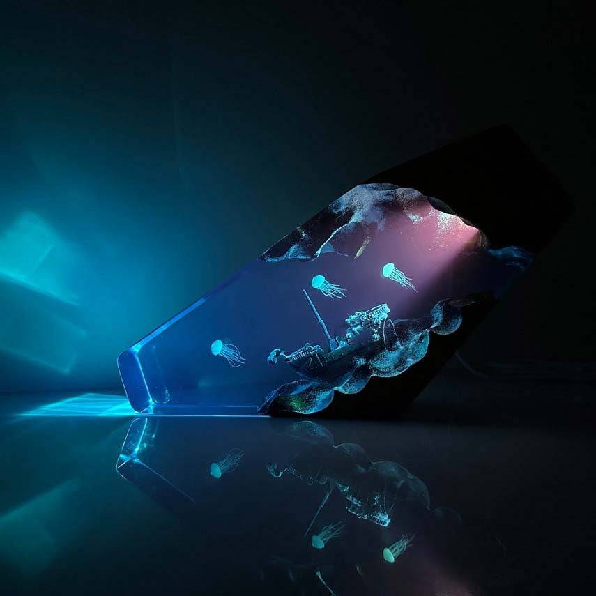 Going Merry Shipwreck Resin Night Light - OPICRAFT