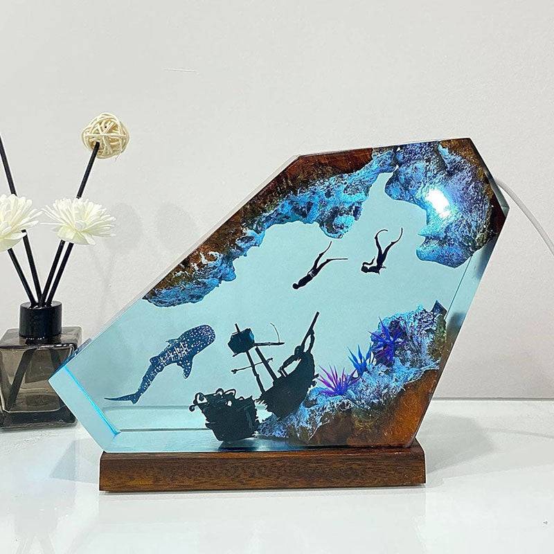 HOT SALE❗Whale shark and Couple Diver Resin Night Light - OPICRAFT