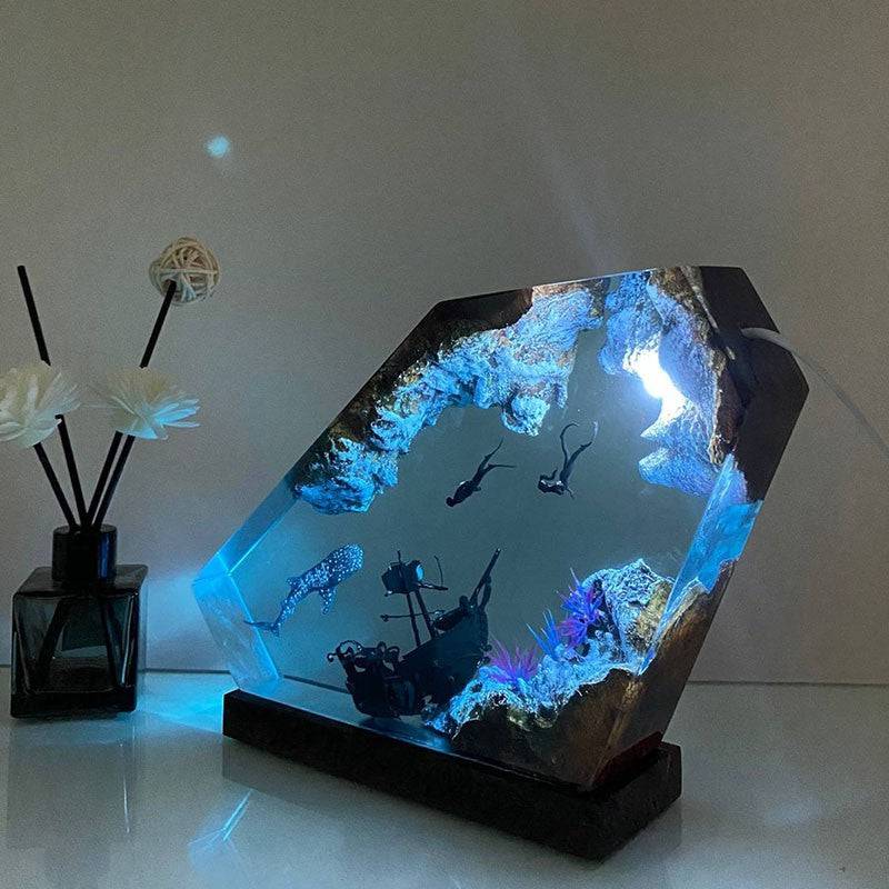 HOT SALE❗Whale shark and Couple Diver Resin Night Light - OPICRAFT