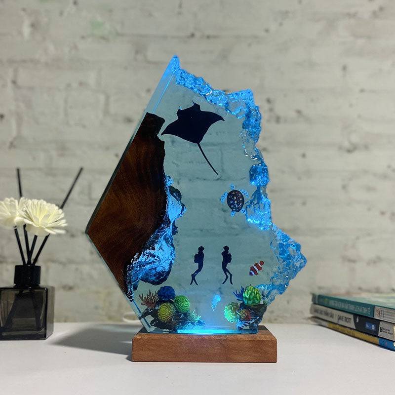 HOT SALE❗Manta Rays and Couple Diver Resin Night Light - OPICRAFT