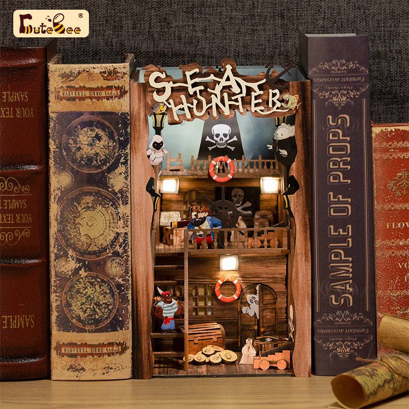 BRIVLOX™ DIY Booknook Kit (Sea Hunter) - BRIVLOX | Where Innovation Meets Style!