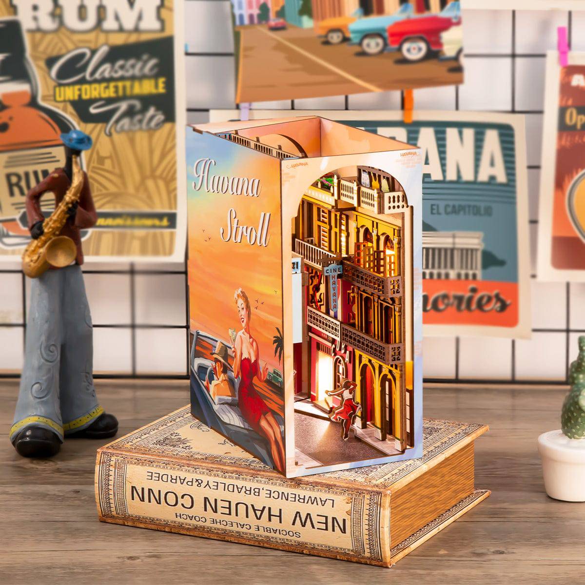 BRIVLOX™ DIY Booknook Kit (Havana Stroll) - BRIVLOX | Where Innovation Meets Style!