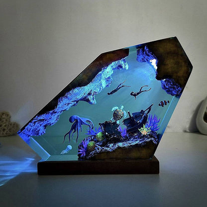 Octopus and Divers Resin Night Light - OPICRAFT 