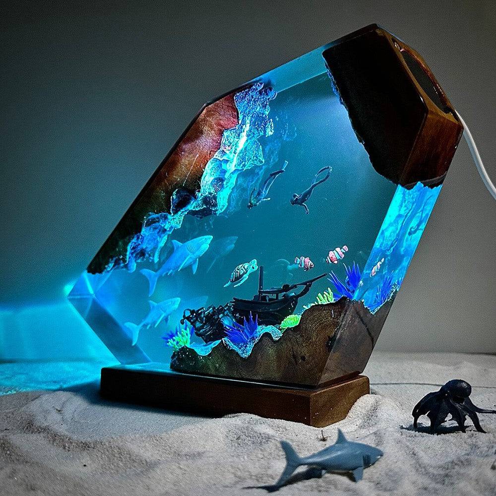 Great White Shark and Couple Divers Resin Night Light - OPICRAFT 