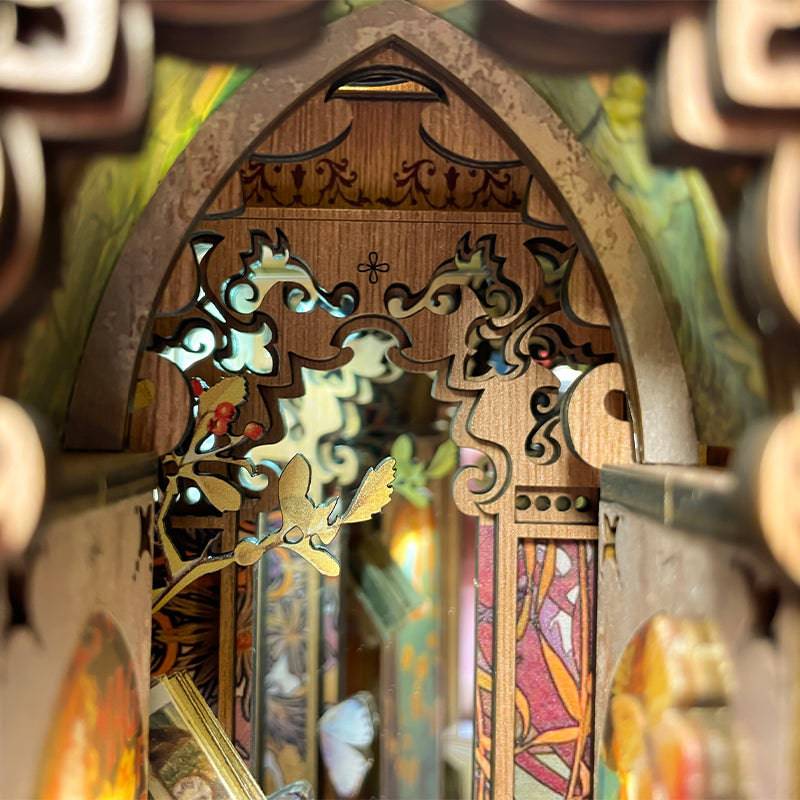 BRIVLOX™ DIY Booknook Kit (Butterfly of the Unknow Lands) - BRIVLOX | Where Innovation Meets Style!