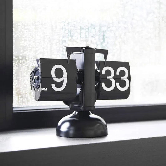 Brivlox Flip Desk Clock - Retro Vintage Design - BRIVLOX | Where Innovation Meets Style!