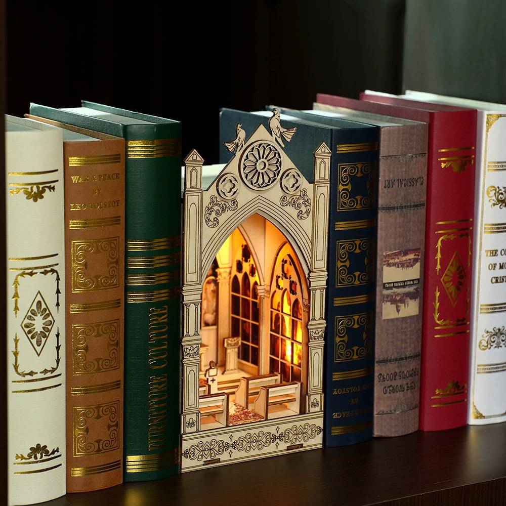 BRIVLOX™ DIY Booknook Kit (Pray in The Church) - BRIVLOX | Where Innovation Meets Style!